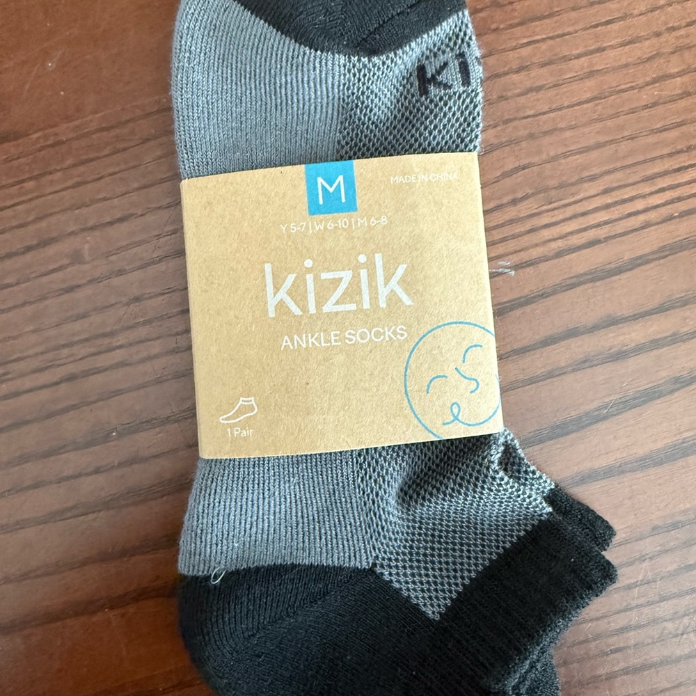 Gray and Black Athletic Ankle Socks with Comfort Knit
